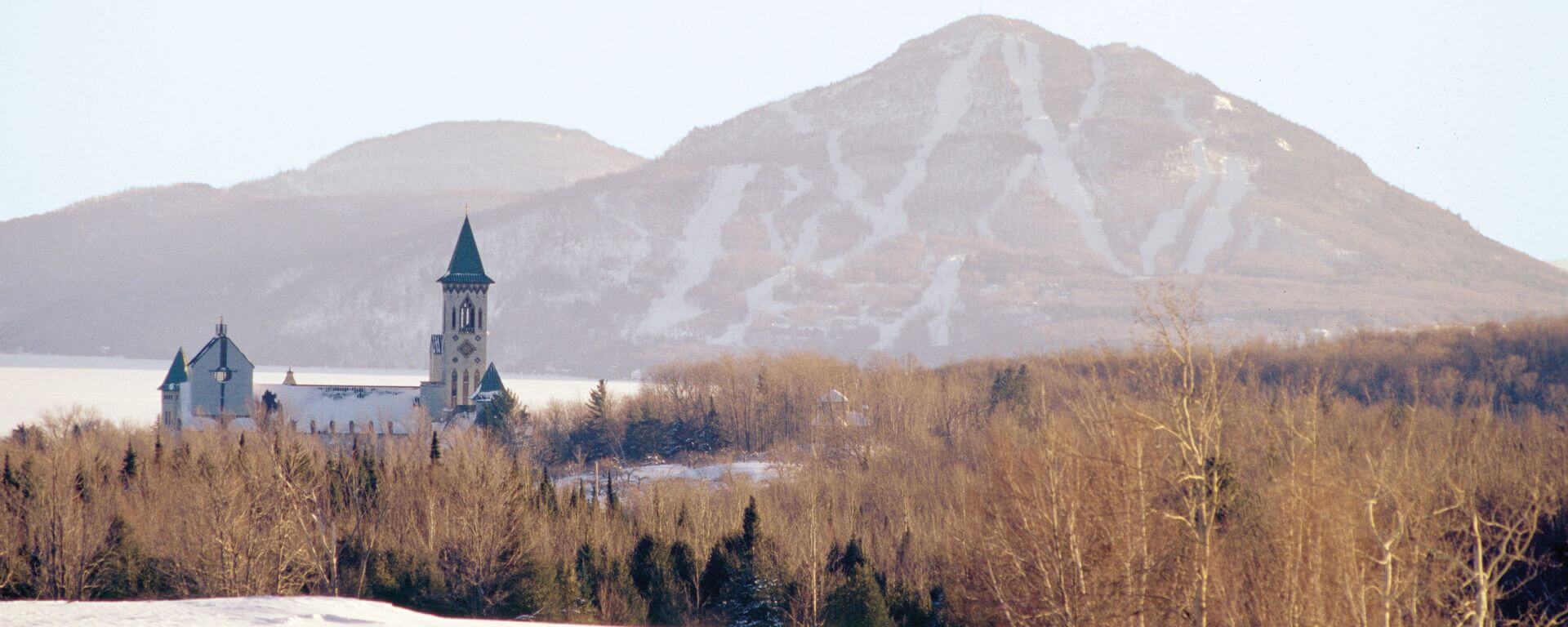 Quebec Ski Getaway: 4 Resorts & Après-Ski Culture in the Eastern Townships